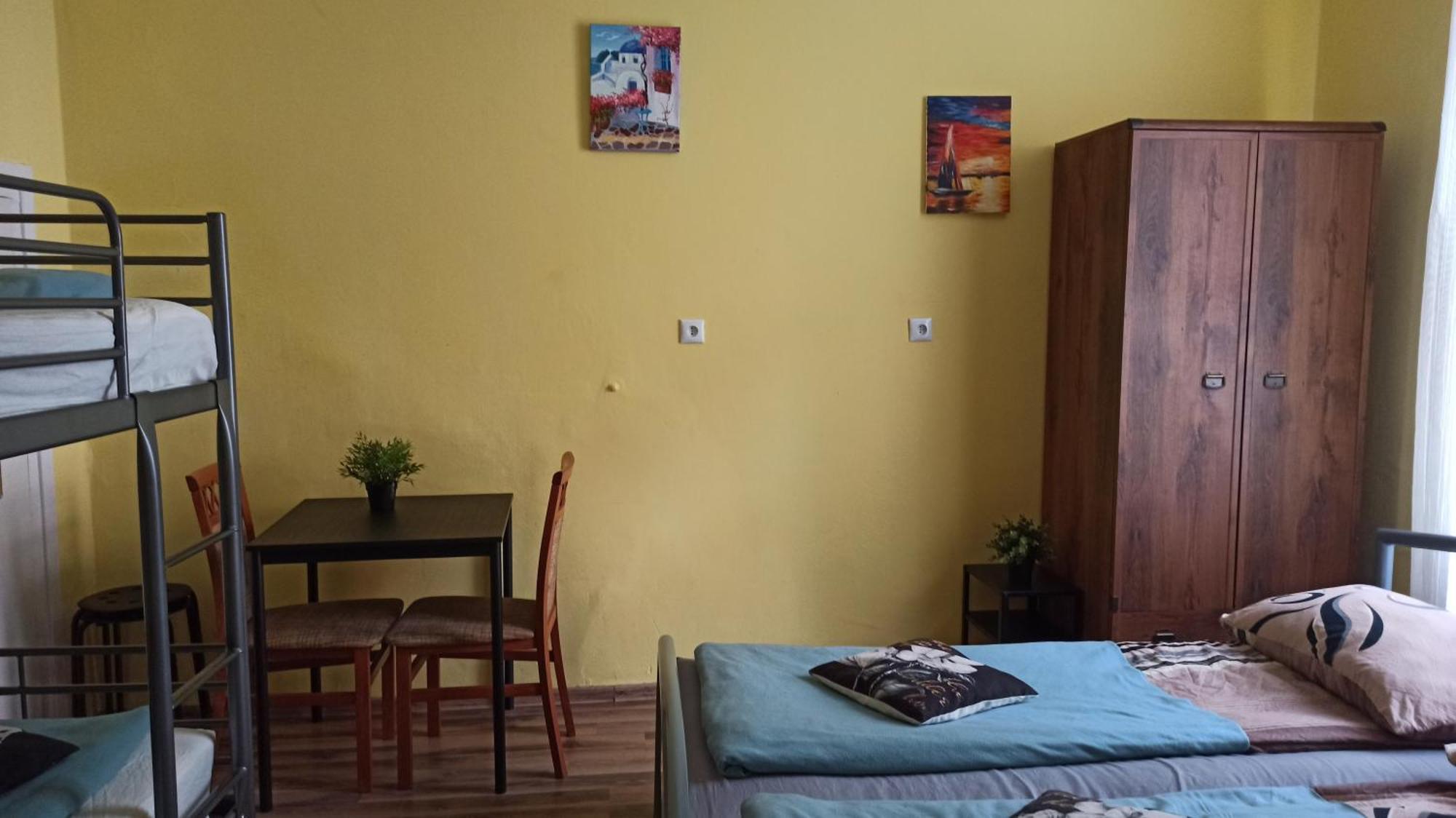 Willa Retro Hostel Kraków Eksteriør billede